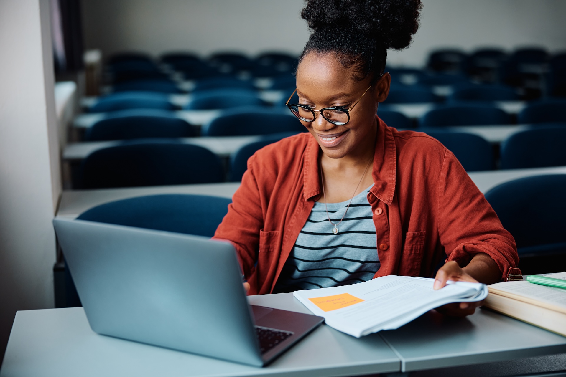 Égalité des chances, modèle inspirant… Pourquoi devenir ambassadeur jeune sur My Job Glasses ?